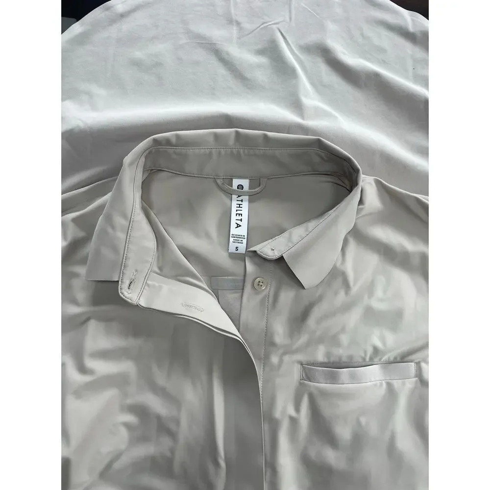 Athleta Urbanite Long Sleeve Button Down Relax Fit Performance Top - Picture 6 of 6